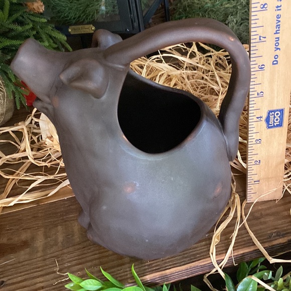 Pottery Barn Vintage Rustic Farmhouse Distressed Pig Pouring Pitcher 🐷 - Picture 13 of 17
